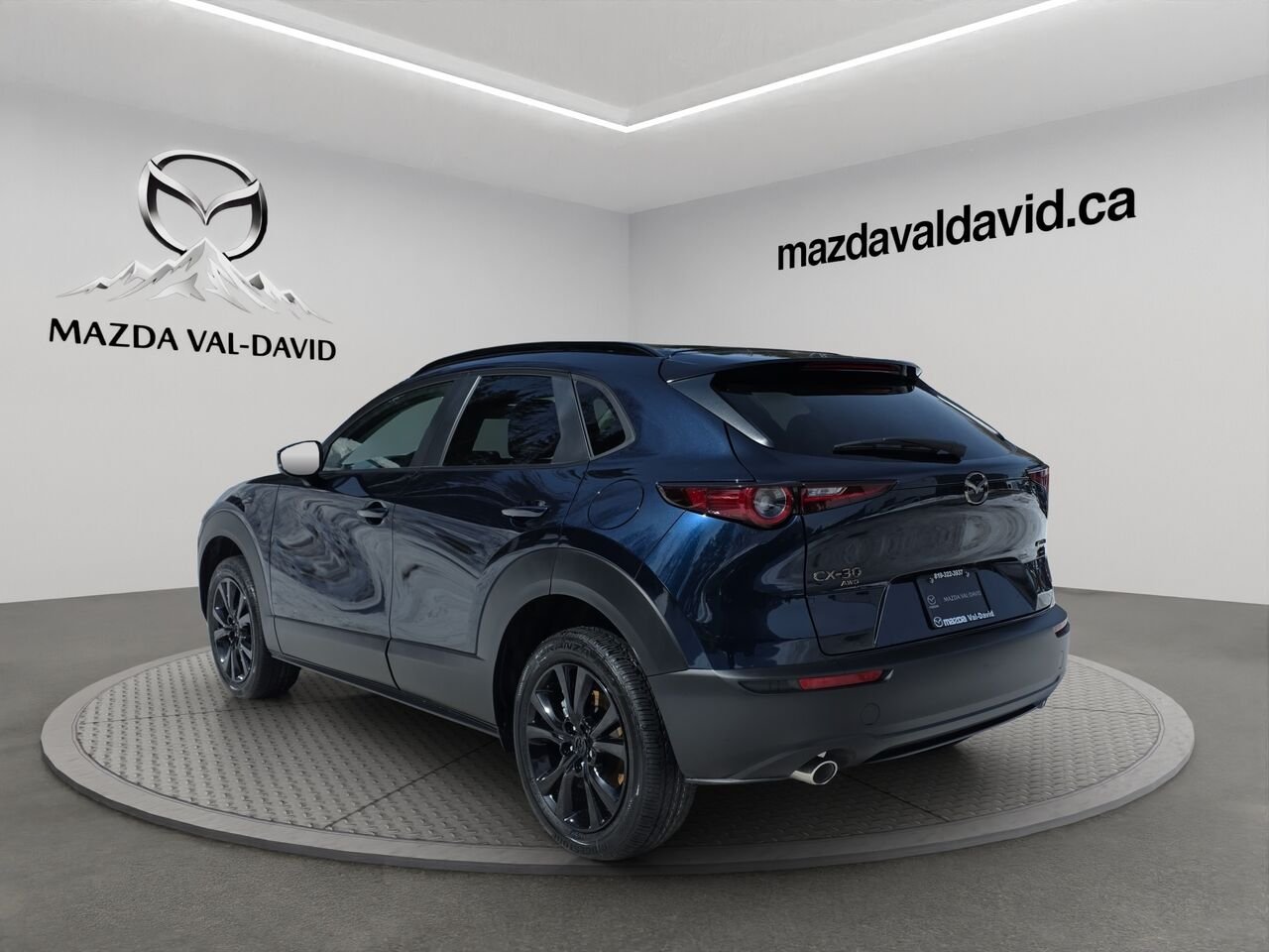 2026 Mazda CX-30 GS AWD 2.5 S Kuro AWD, Toit ouvrant, Sièges en similicuir, Barre de toit peintes. Deep Crystal Blue Mica Val-David - photo #16