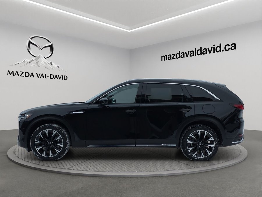 2025 Mazda CX-90 PHEV Éligible à une subvention gouvernementale allant jusqu’à 7500$ Jet Black Mica