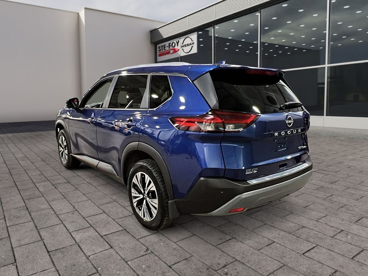 Nissan Rogue SV TI 2023 Bleu Québec - photo #3