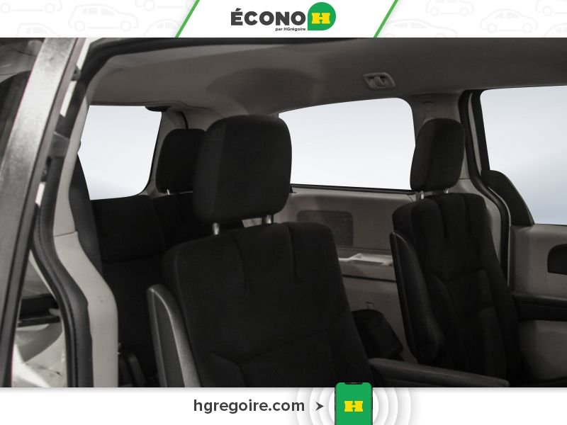 2017 Dodge GR Caravan White Laval - photo #18