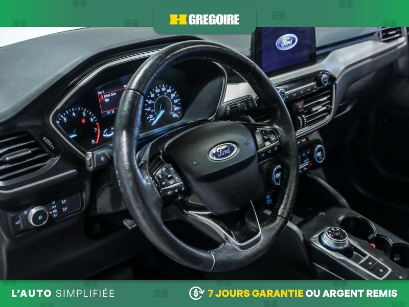 2021 Ford Escape White Laval - photo #11