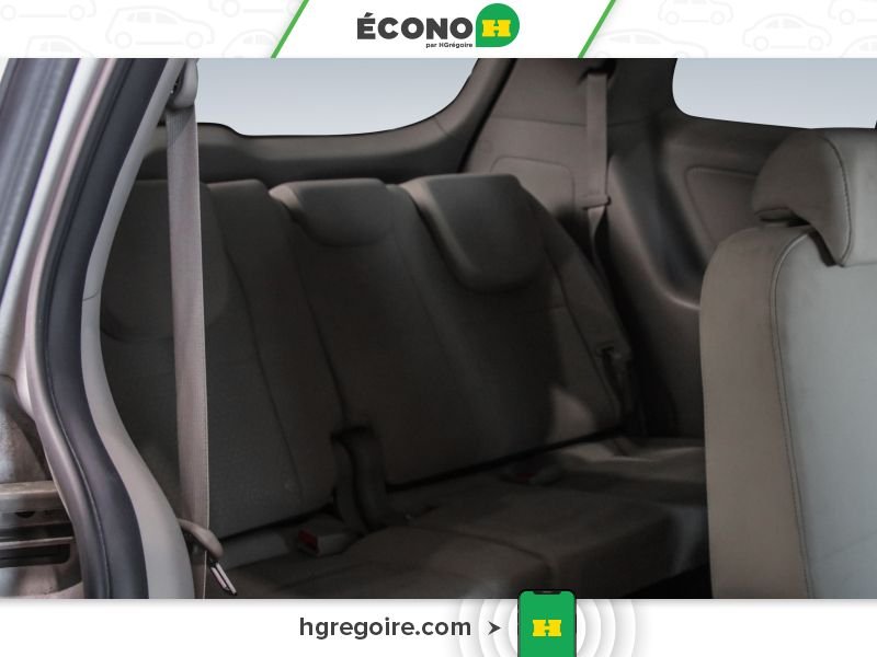 Kia Sedona 2017 Argent Laval - photo #25