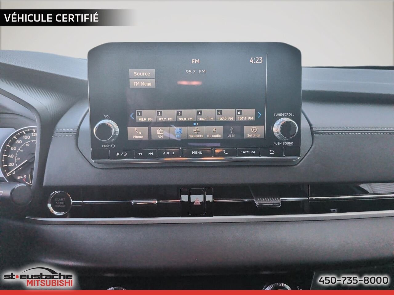 2024 Mitsubishi Outlander Silver Saint-Eustache - photo #9