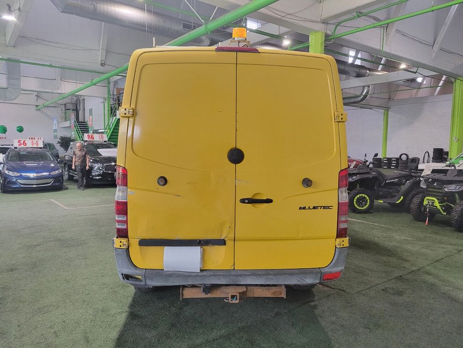 Mercedes-Benz Fourgonnettes de chargement Sprinter 2014 2014 Jaune