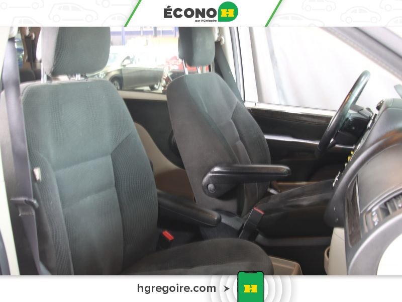 Dodge GR Caravan 730440 | SXT STOW'N GO A/C GR ELECT 2017 Gris Laval - photo #24