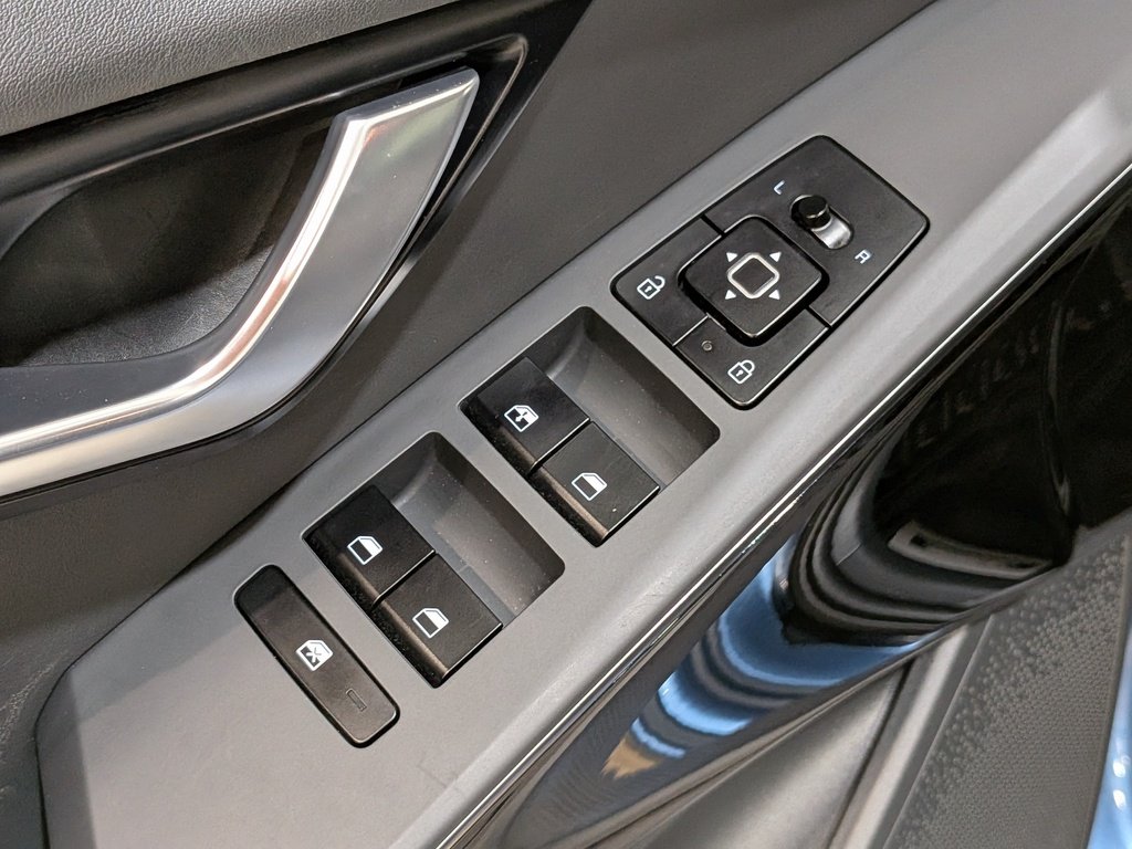 Kia Niro EV Wind FWD 2025 Bleu Val-David - photo #34