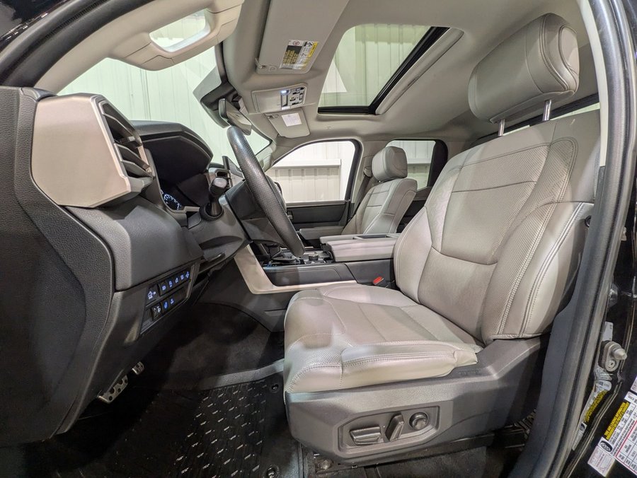 2022 Toyota Tundra 2022 Black