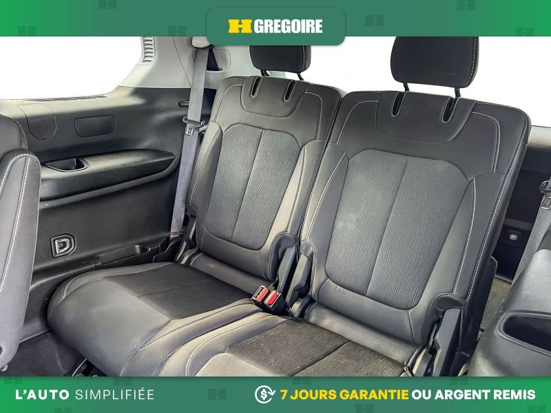 2023 Jeep Grand Cherokee L White Blainville - photo #33