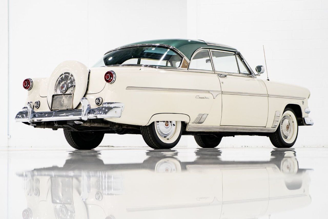 Ford Crestline Skyliner rare glass top long term ownership 1954 Blanc Montréal - photo #32