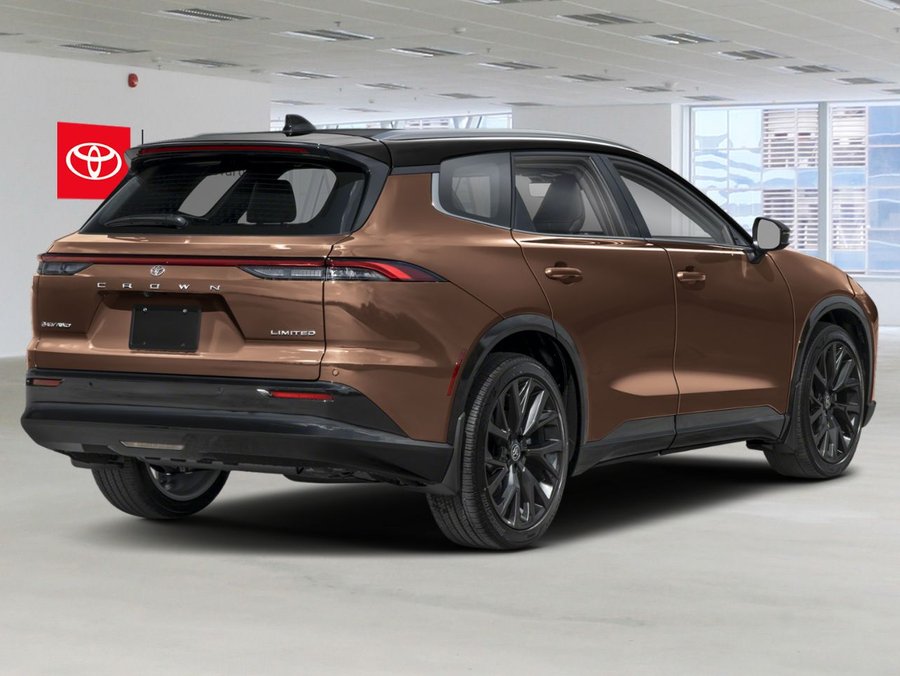 2025 TOYOTA Crown Signia 2025 Bronze Age w/Black Roof