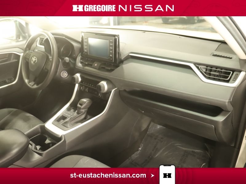 2020 Toyota Rav 4 White Saint-Eustache - photo #29