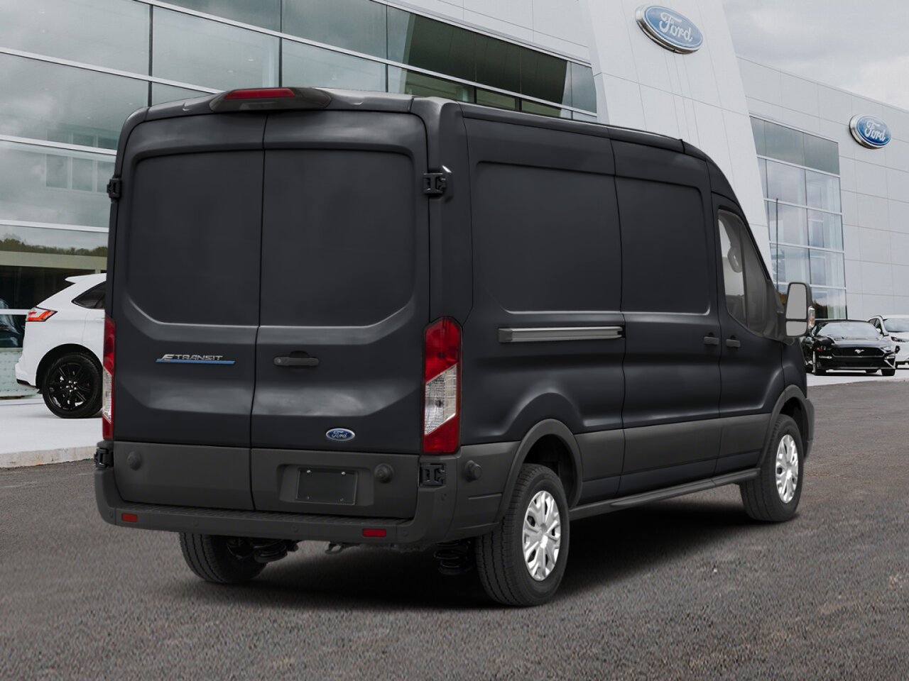 2025 Ford E-Transit Cargo Van Agate Black Metallic Saint-Eustache - photo #1