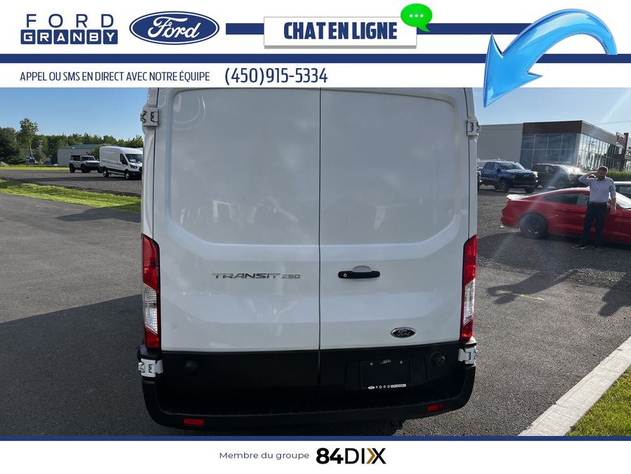 Ford Transit fourgon utilitaire T-250 toit moyen 148 po PNBV de 9 000 lb porte coulissante côté passager 2019 Blanc