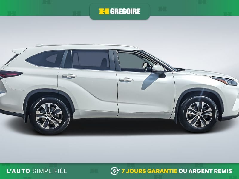 2024 Toyota Highlander White Blainville - photo #10