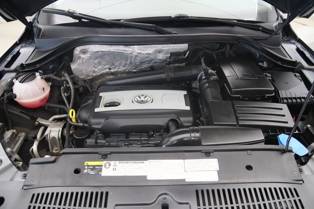 Volkswagen Tiguan NIV WVGNV7AX5HK016430 2017 Bleu Baie-Comeau - photo #13