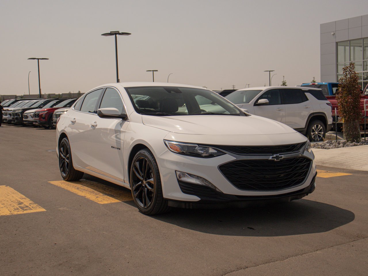 2024 Chevrolet Malibu 4dr Sdn 1LT White Sherwood Park - photo #12