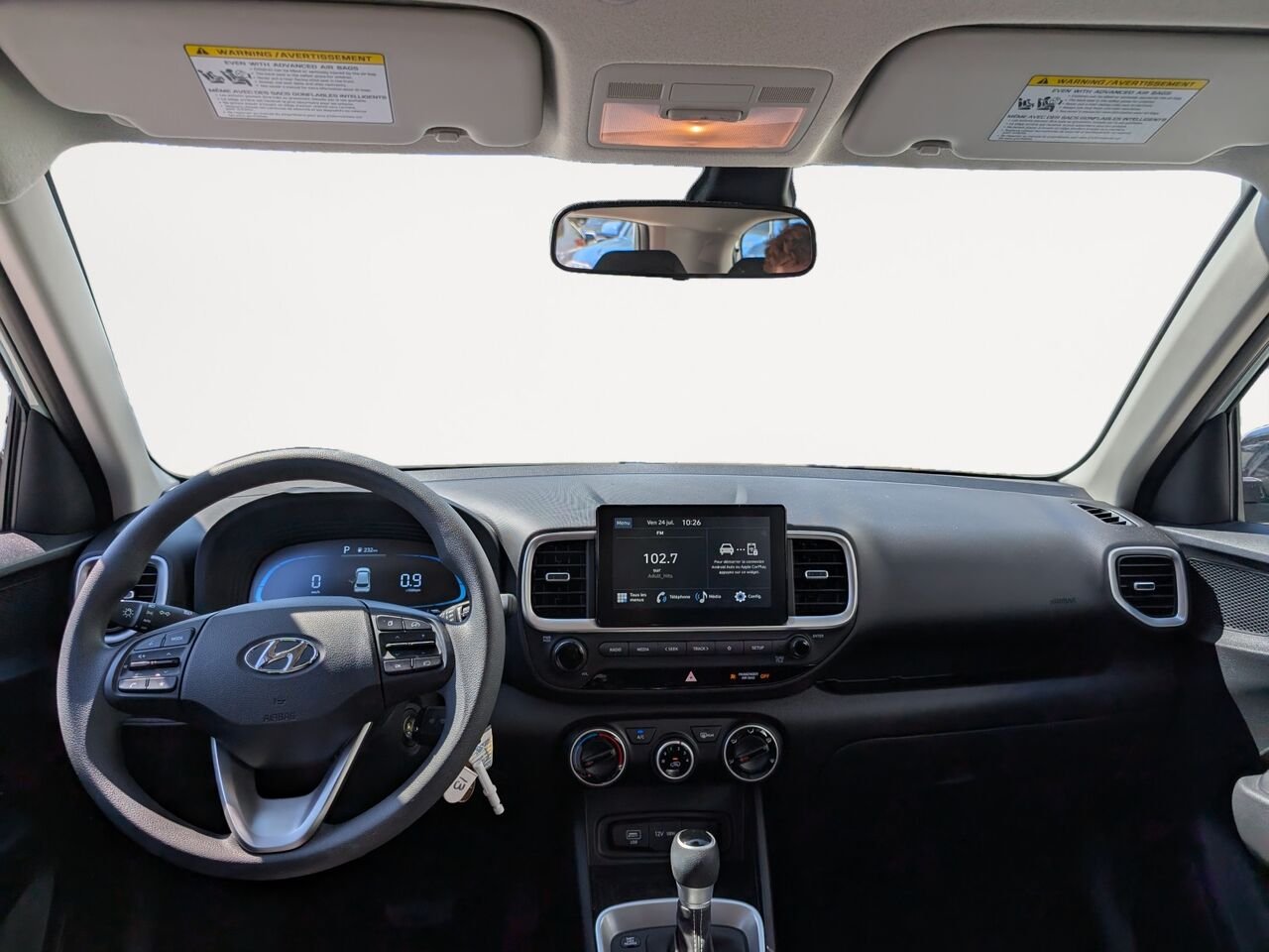 Hyundai Venue Essential/SIÈGES CHAUFFANTS/CAMÉRA DE RECUL/BLUETOOTH/AC/VITRES ÉLECTRIQUES 2026 Vert Sherbrooke - photo #11