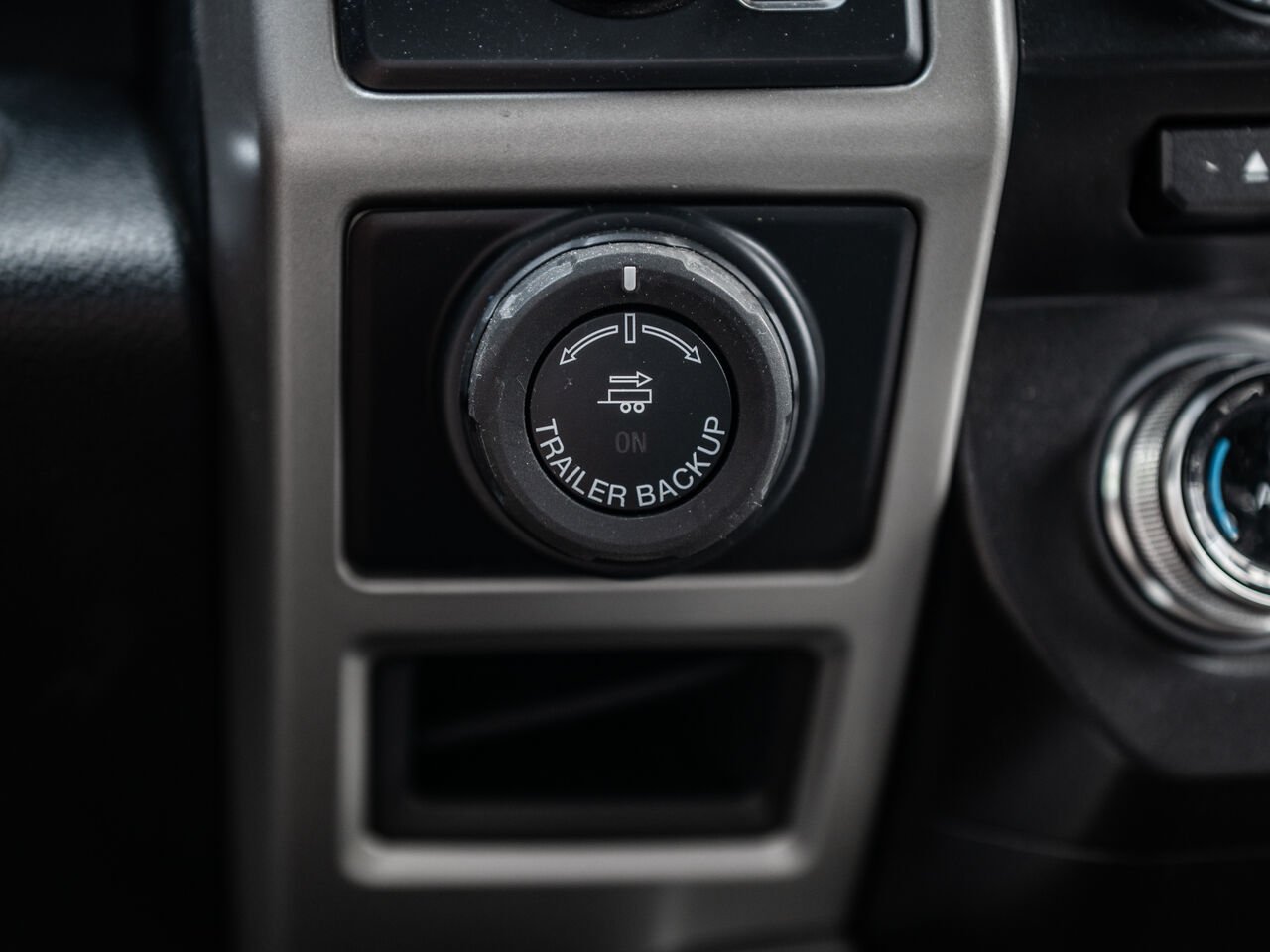 Ford F-150 2016 Blanc Sainte-Julienne - photo #20