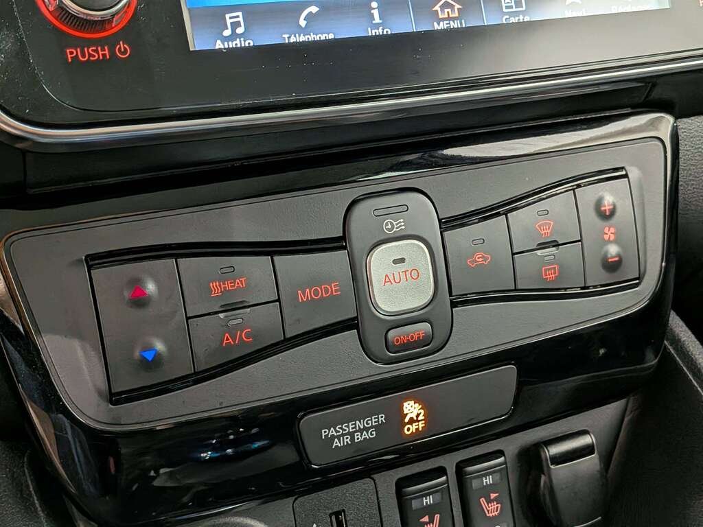 Nissan LEAF SL Hatchback *Ltd Avail* 2019 Rouge Val-David - photo #24
