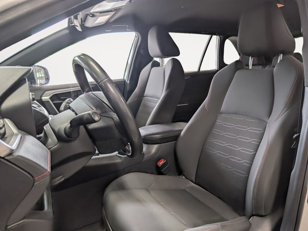 Toyota RAV4 Prime SE/SIÈGES CHAUFFANTS/VOLANT CHAUFFANT/AC/BLUETOOTH/CAMERA DE RECUL 2021 Blanc Sherbrooke - photo #6