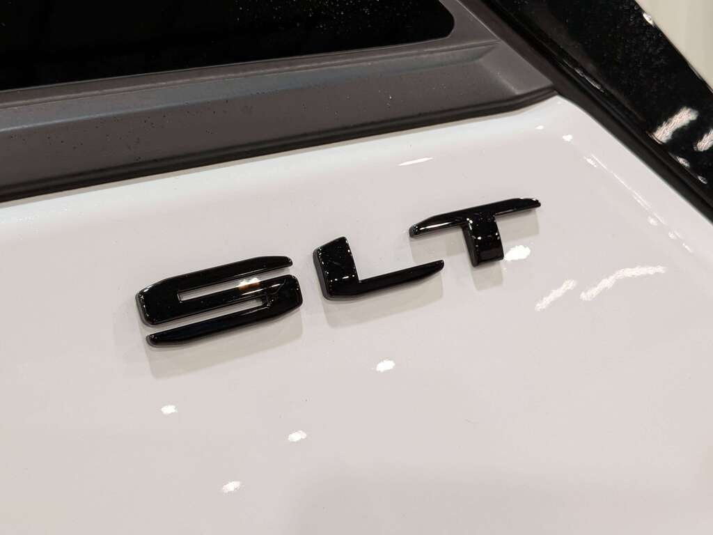 2023 GMC Terrain AWD 4dr SLT White Val-David - photo #36