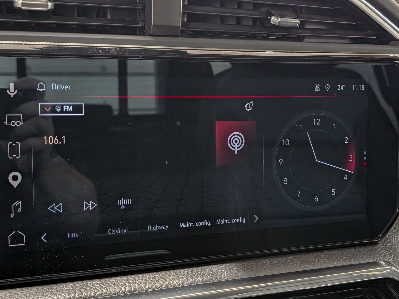GMC SIERRA CAISSE STANDARD DE 6 PIEDS 6 POU DENALI Toit Ouvrant 2024 Noir Sherbrooke - photo #9