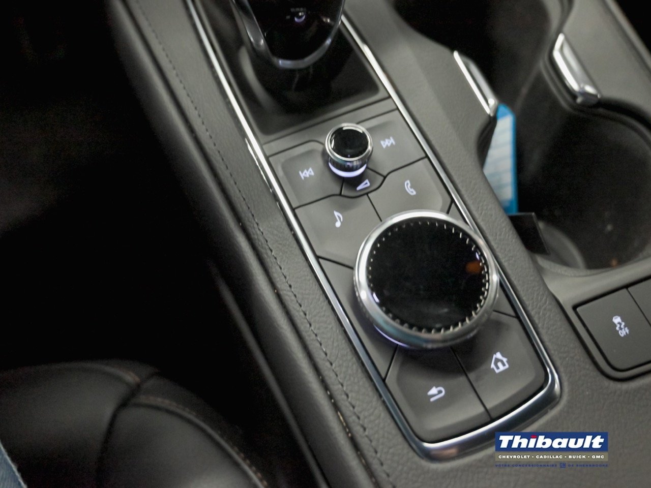 2023 Cadillac XT4 SPORT AWD Saint-Eustache - photo #14