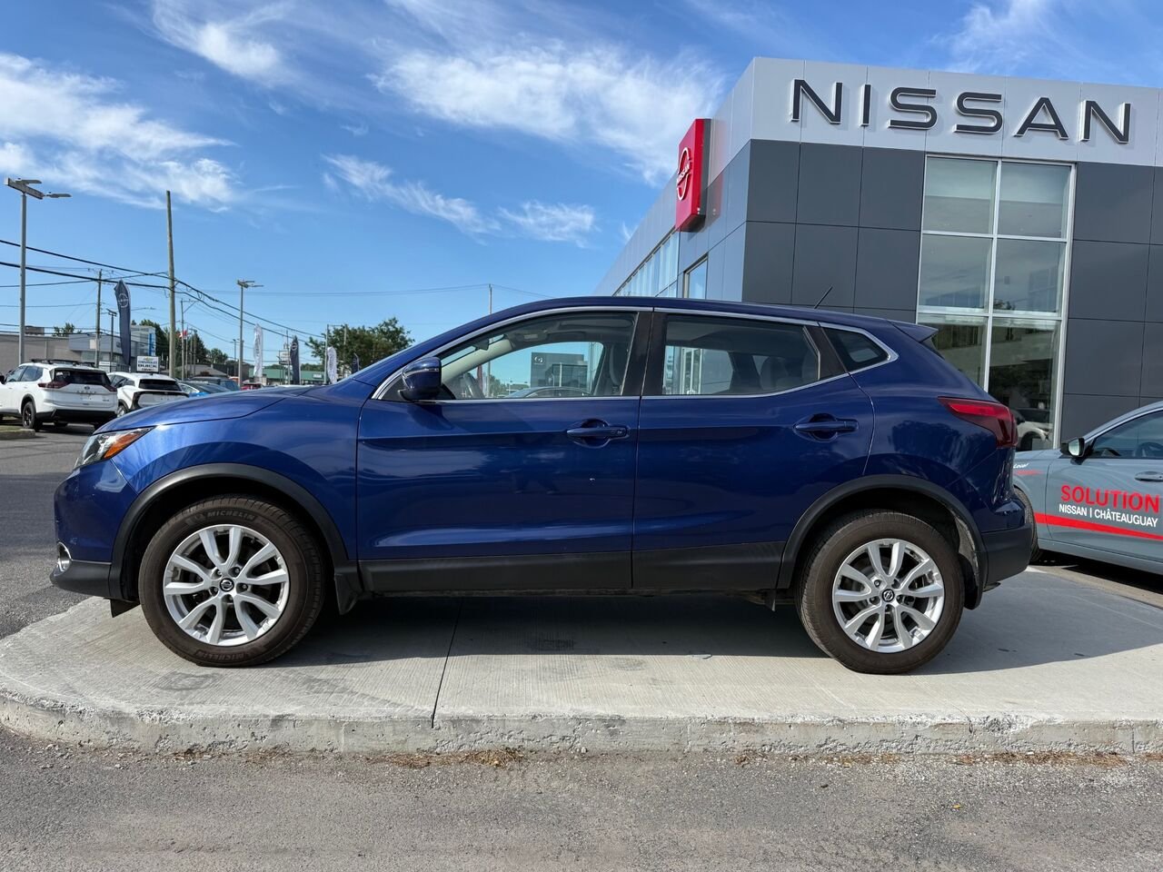 2019 Nissan Qashqai SV TA CVT Blue Châteauguay - photo #1