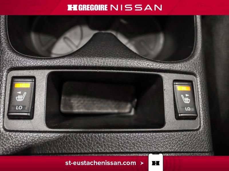 2019 Nissan Qashqai Red Saint-Eustache - photo #25