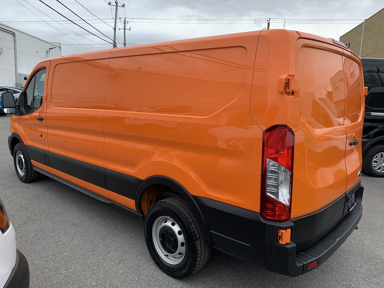 2025 Ford Transit fourgon utilitaire Orange Châteauguay - photo #10