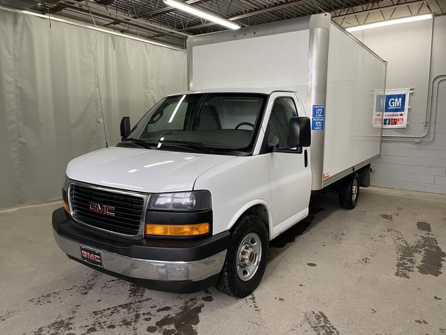 2019 GMC SAVANA FOURGONNETTE TRONQUÉE COMMERCIAL 2019 White