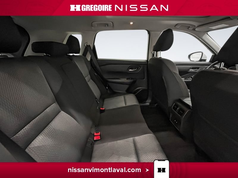 Nissan Rogue 2024 Blanc Laval - photo #12