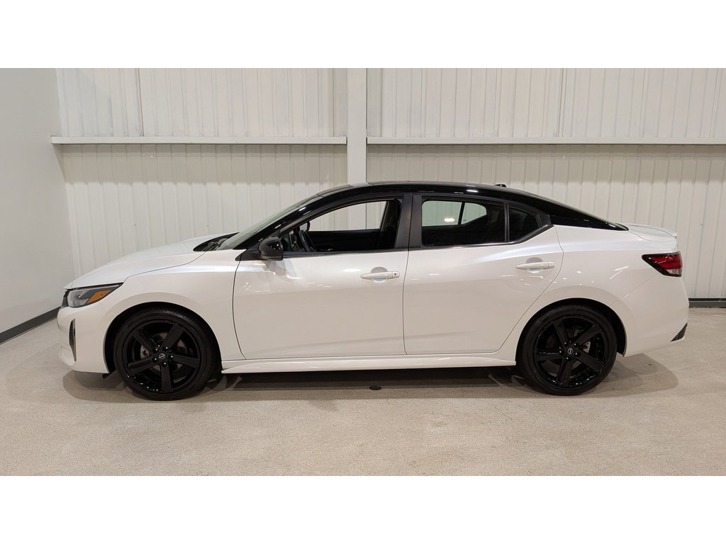 Nissan Sentra SR Manual 2024 Blanc Val-David - photo #4