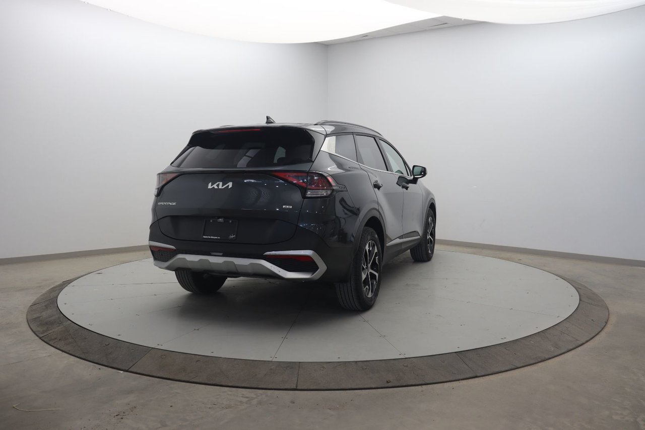 Kia Sportage NIV KNDPVCDF4R7244058 2024 Noir Chicoutimi - photo #3