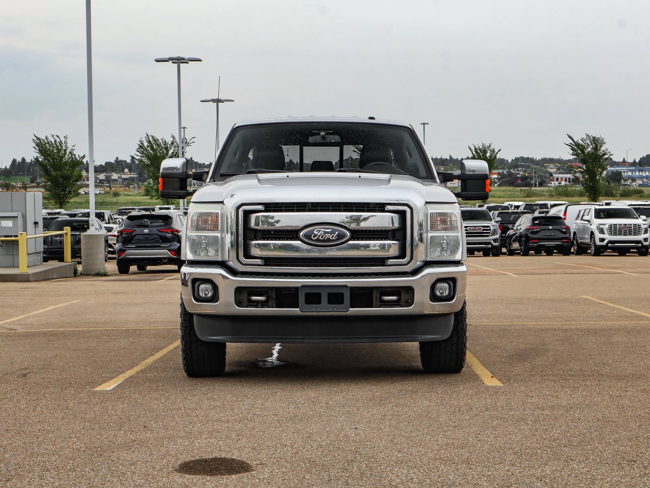 2011 Ford Super Duty F-350 4WD Crew Cab 156 Lariat Grey Sherwood Park - photo #2