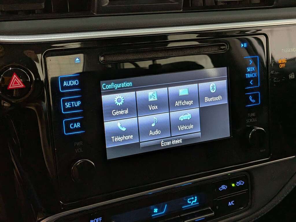 2017 Toyota Corolla 4dr Sdn CVT CE White Val-David - photo #19