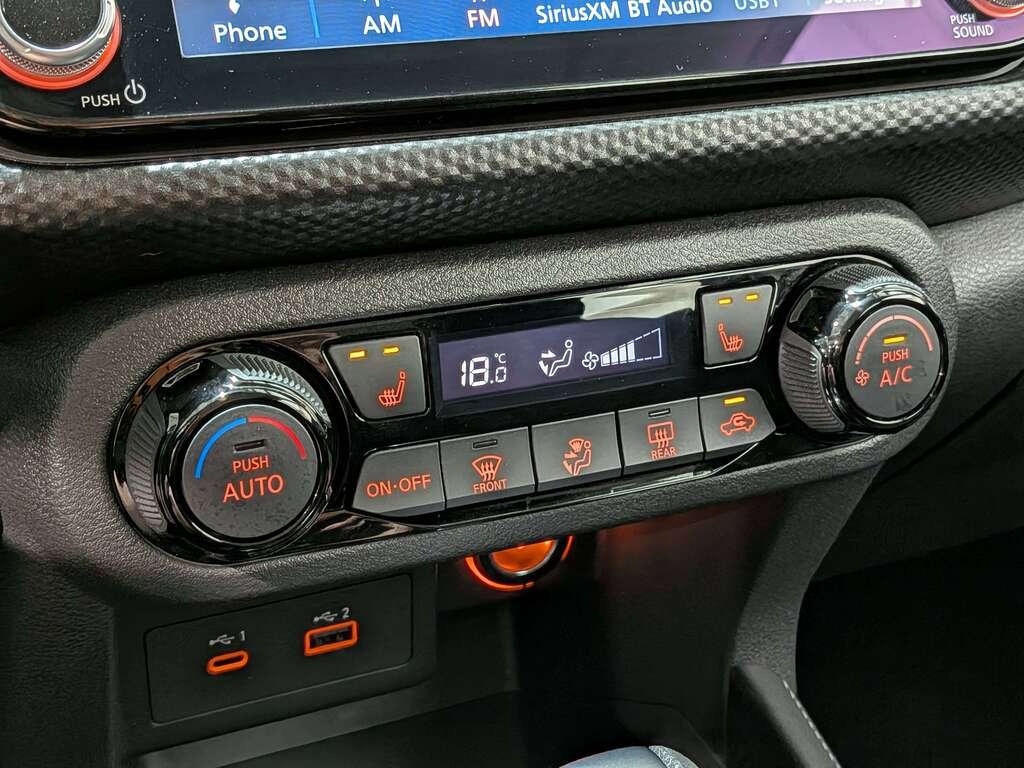 Nissan Kicks SV FWD 2024 Noir Val-David - photo #24