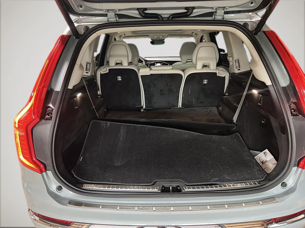 2024 Volvo XC90 Recharge PLUS BRIGHT THEME PHEV Grey Québec - photo #5