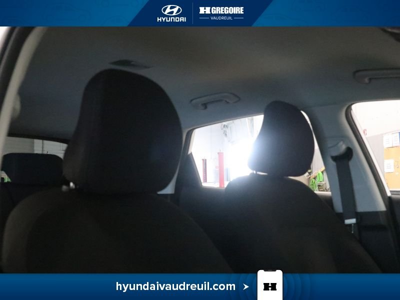2024 Hyundai Kona White Saint-Eustache - photo #30
