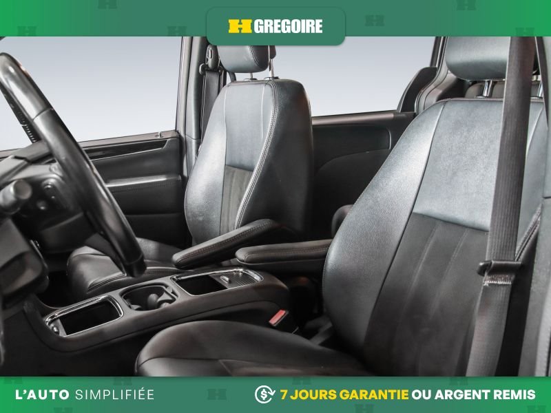 Dodge GR Caravan 821265 | Premium Plus AUTO A/C MAGS CUIR CAM RECUL BLUETOOT 2020 Gris Laval - photo #20