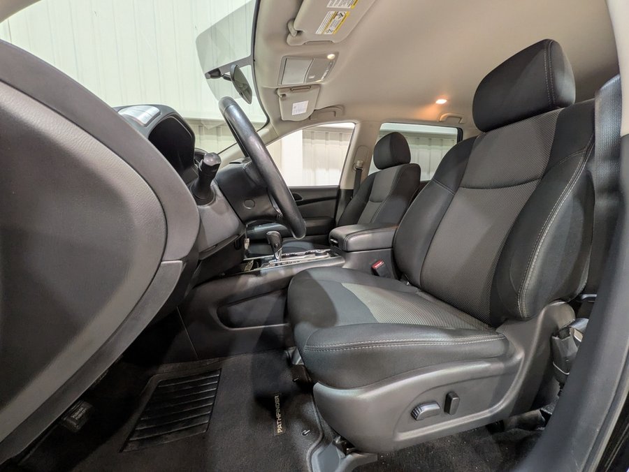 Nissan Pathfinder 4x4 SL Premium 2018 Noir