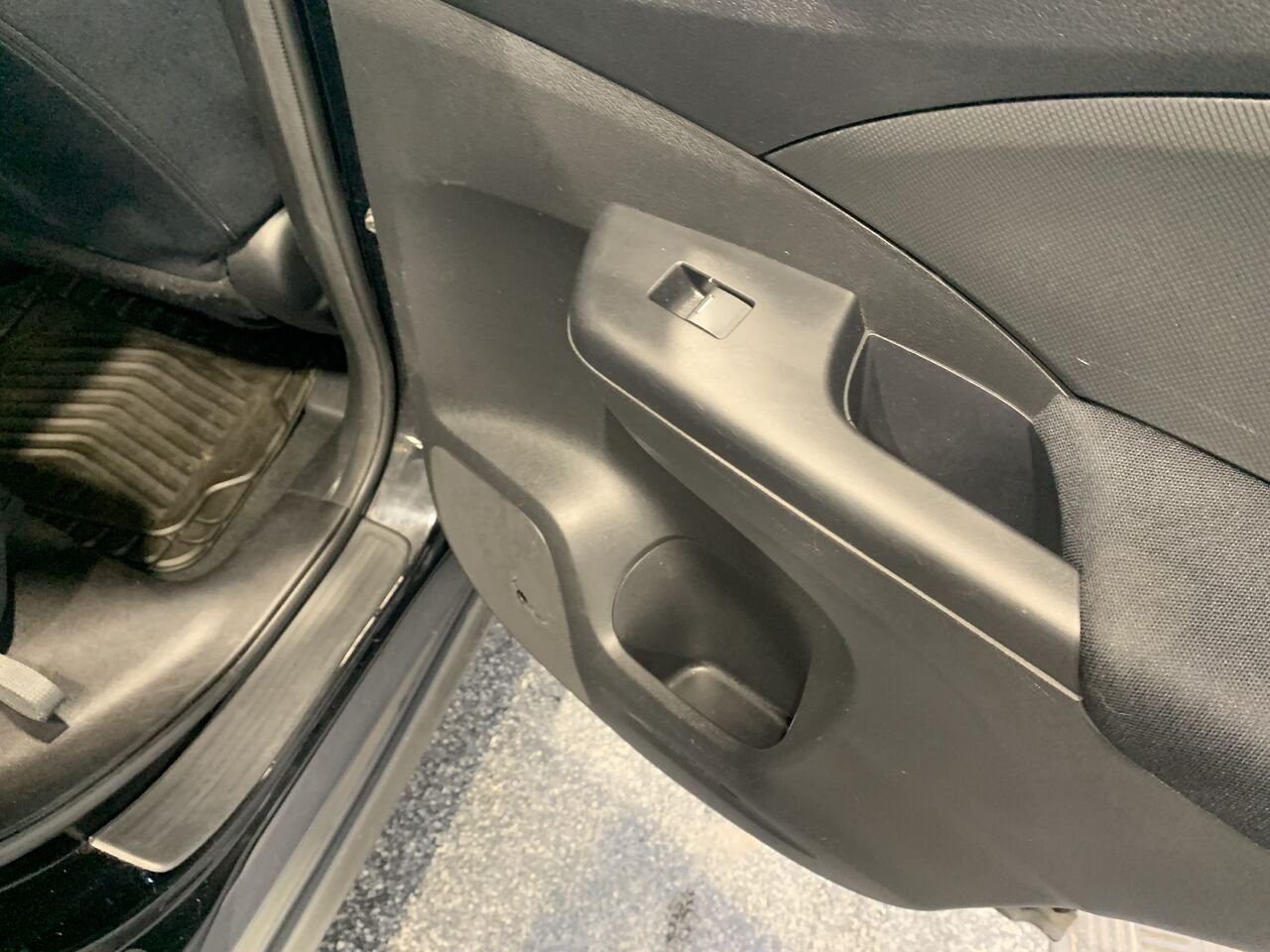 Honda CR-V CRV 2016 Noir Châteauguay - photo #12