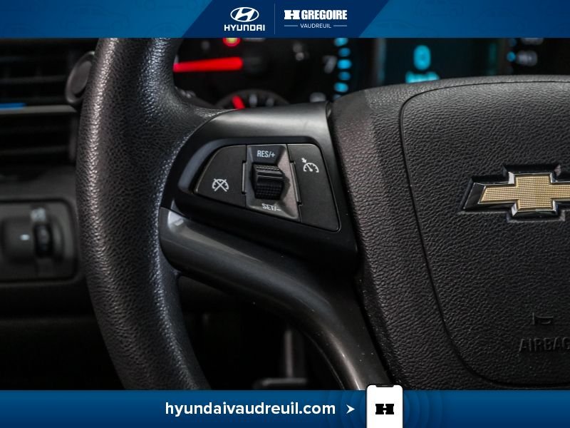 2013 Chevrolet Malibu Red Laval - photo #21