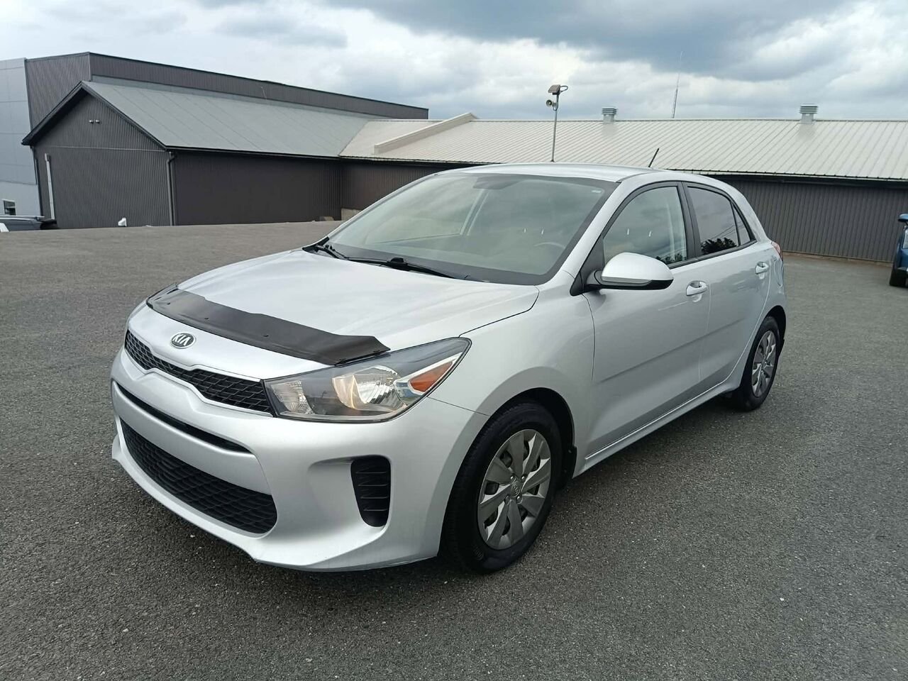 2019 Kia Rio 5 portes Silver Nantes - photo #1