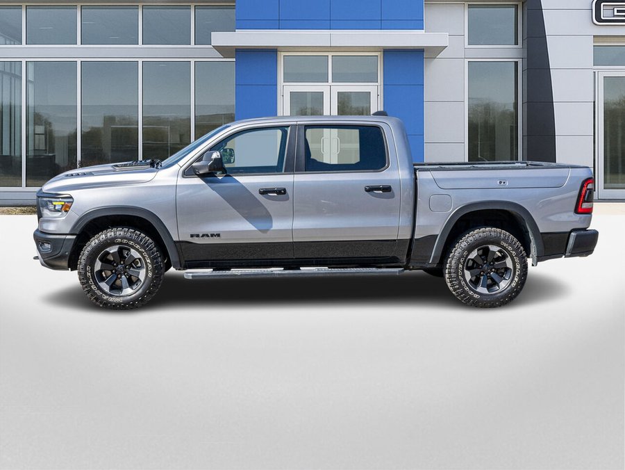 Ram 1500 Rebel cabine d'équipe 4x4 caisse de 5 pi 7 po 2023 Gris
