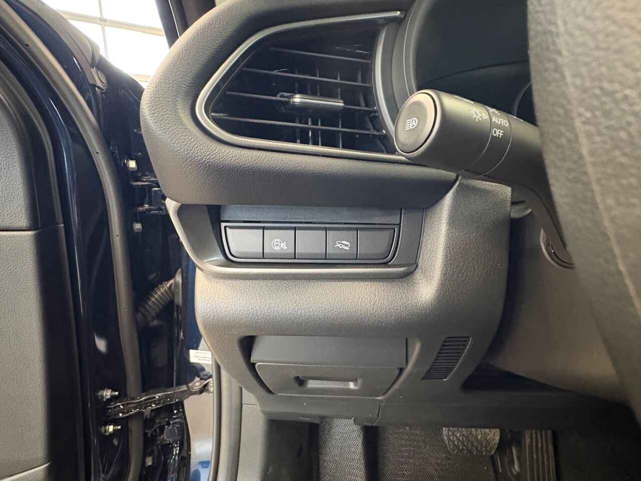 2026 MAZDA CX-30 GX Deep Crystal Blue Mica Châteauguay - photo #6