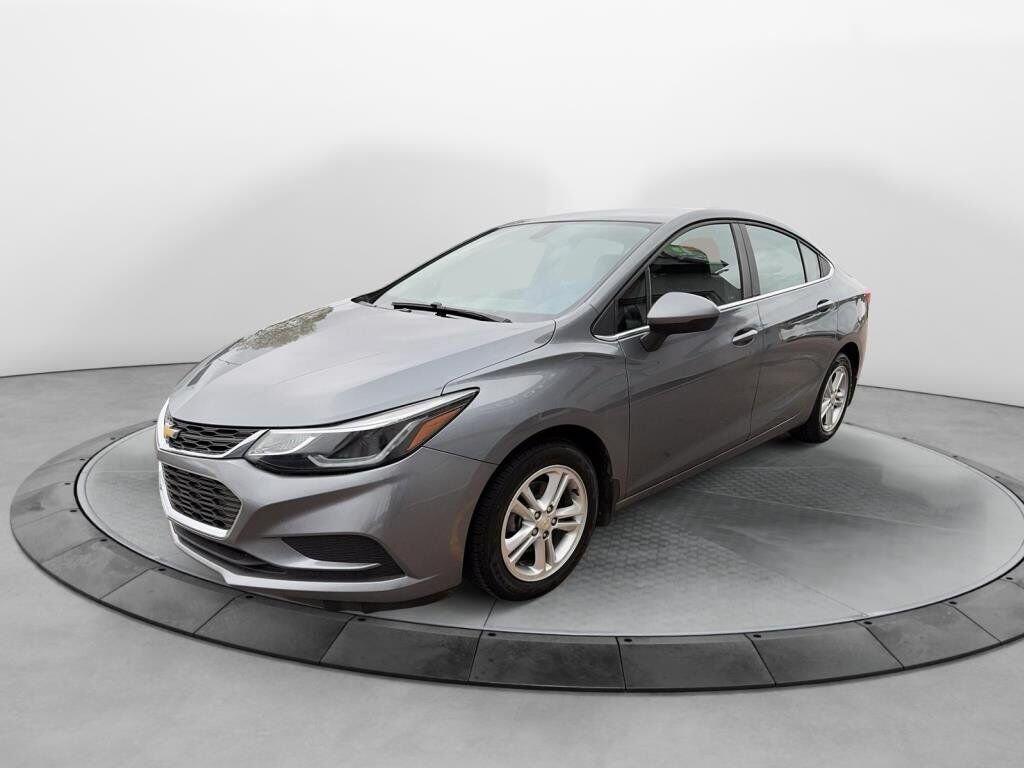 2018 Chevrolet Cruze VIN 1G1BE5SMXJ7122938 Grey Baie-Comeau - photo #0