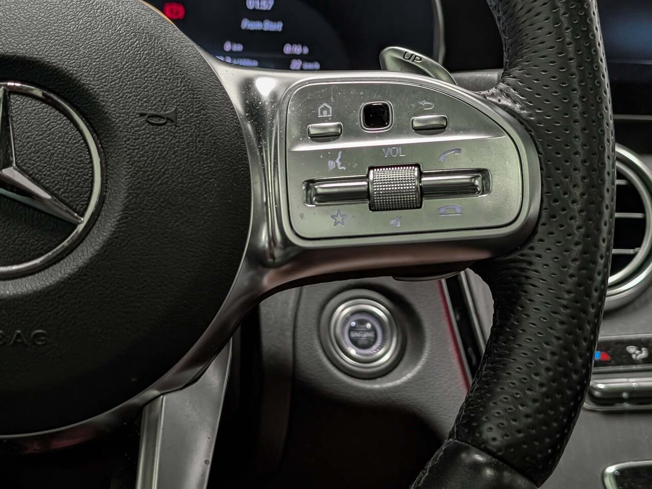 MERCEDES C 43 AMG Coupe Toit Pano Bas Km AWD 2022 Noir Sherbrooke - photo #11