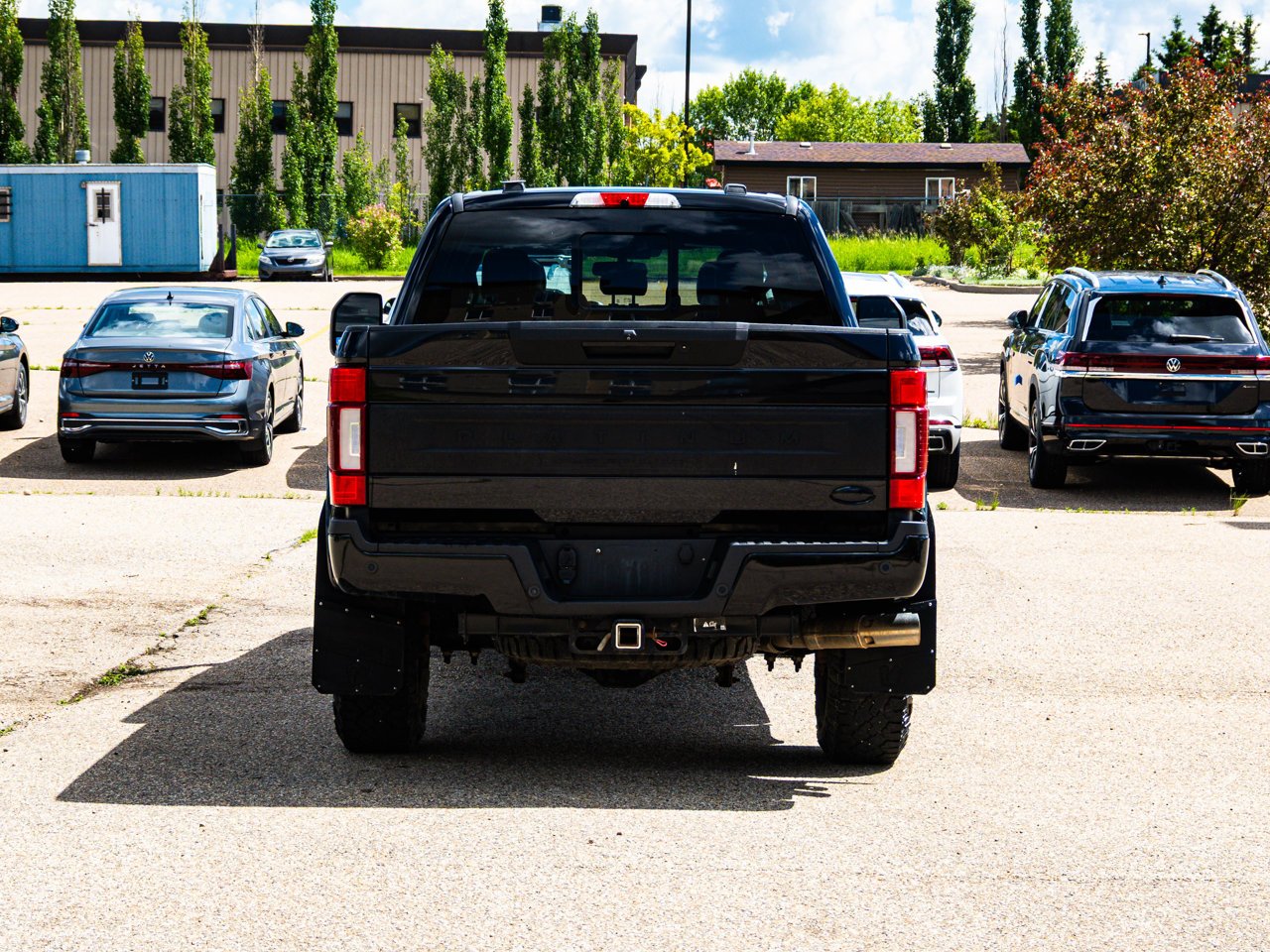 2022 Ford Super Duty F-350 SRW Platinum 4WD Crew Cab 6.75' Box Black Sherwood Park - photo #11