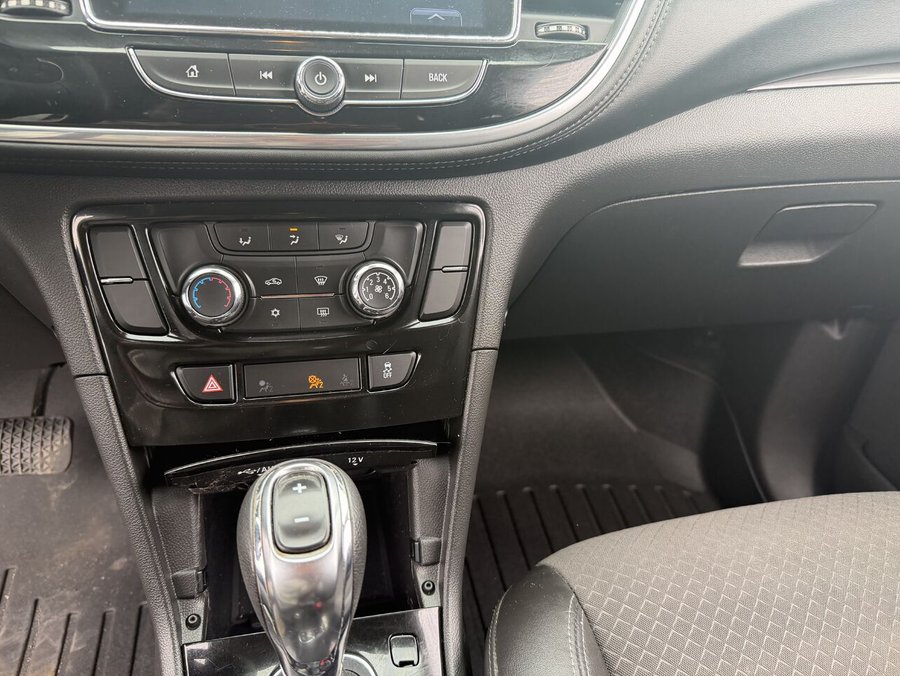 2021 BUICK ENCORE PREFERRED 2021 White
